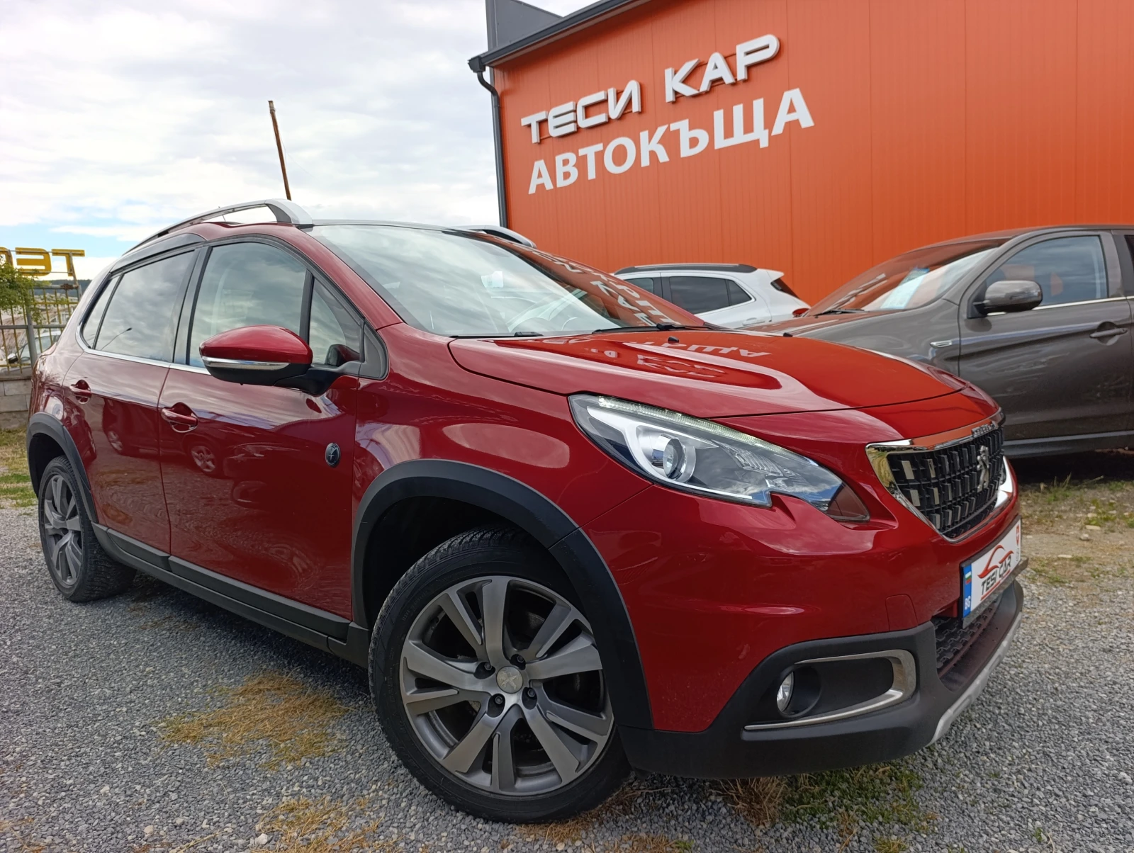 Peugeot 2008 1.2 EAT6, снимка 2 - Автомобили и джипове - 55262310