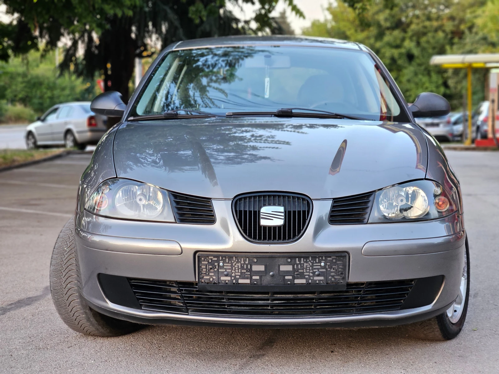 Seat Ibiza 1.2, 64к.с, Перфектна!, снимка 2 - Автомобили и джипове - 55619652