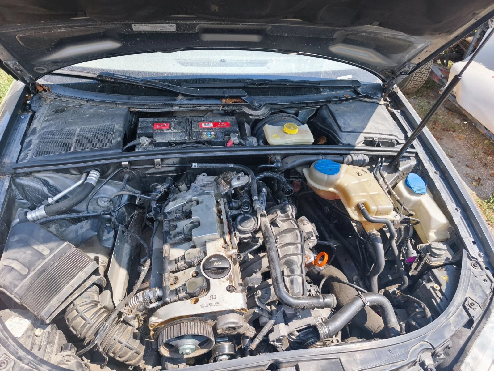 Audi A4 2.0TFSI ЦЯЛА ЗА ЧАСТИ, снимка 14 - Автомобили и джипове - 55806186