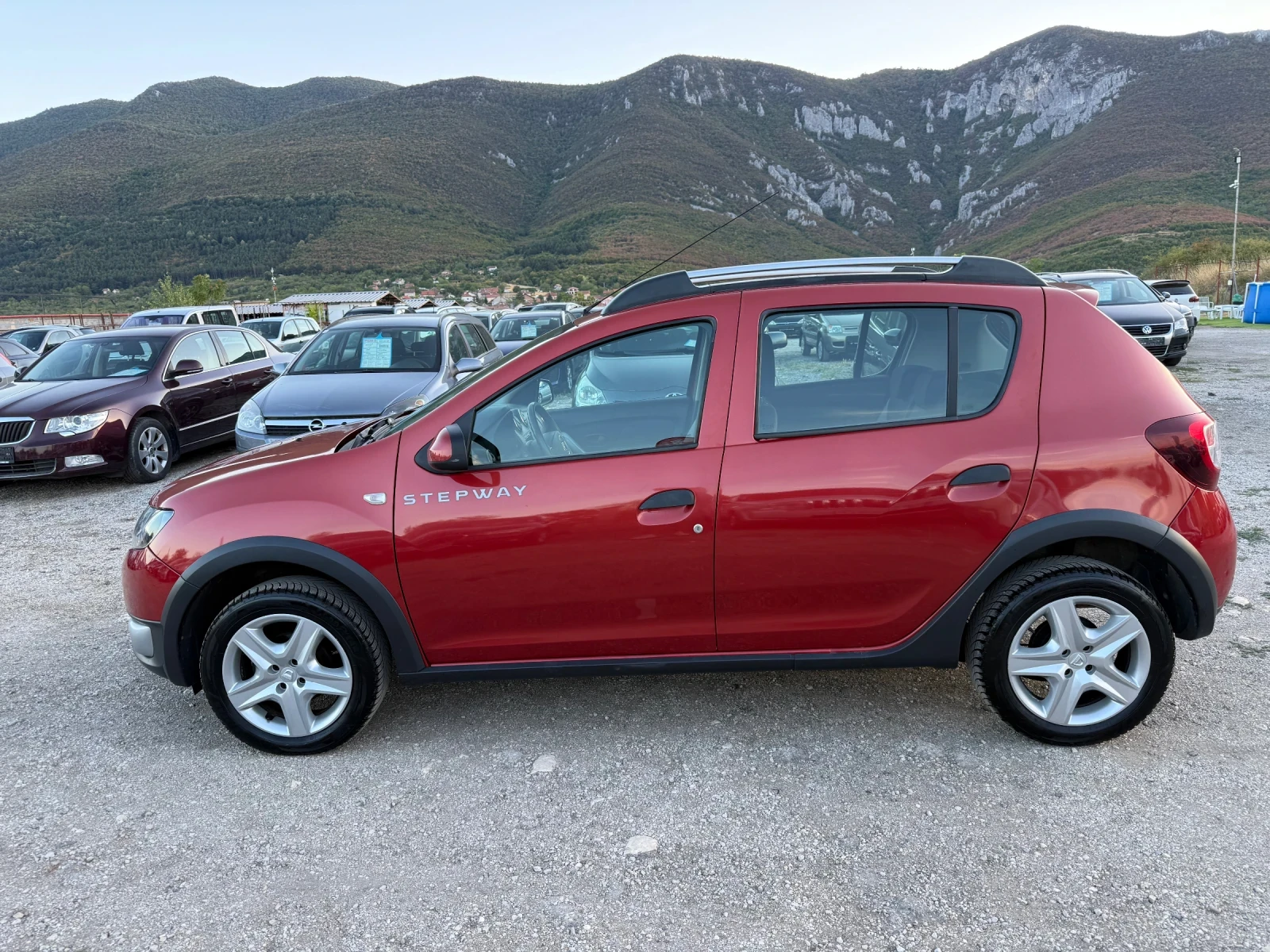 Dacia Sandero 0.9 90 к.с. STEPWAY, снимка 7 - Автомобили и джипове - 55940106