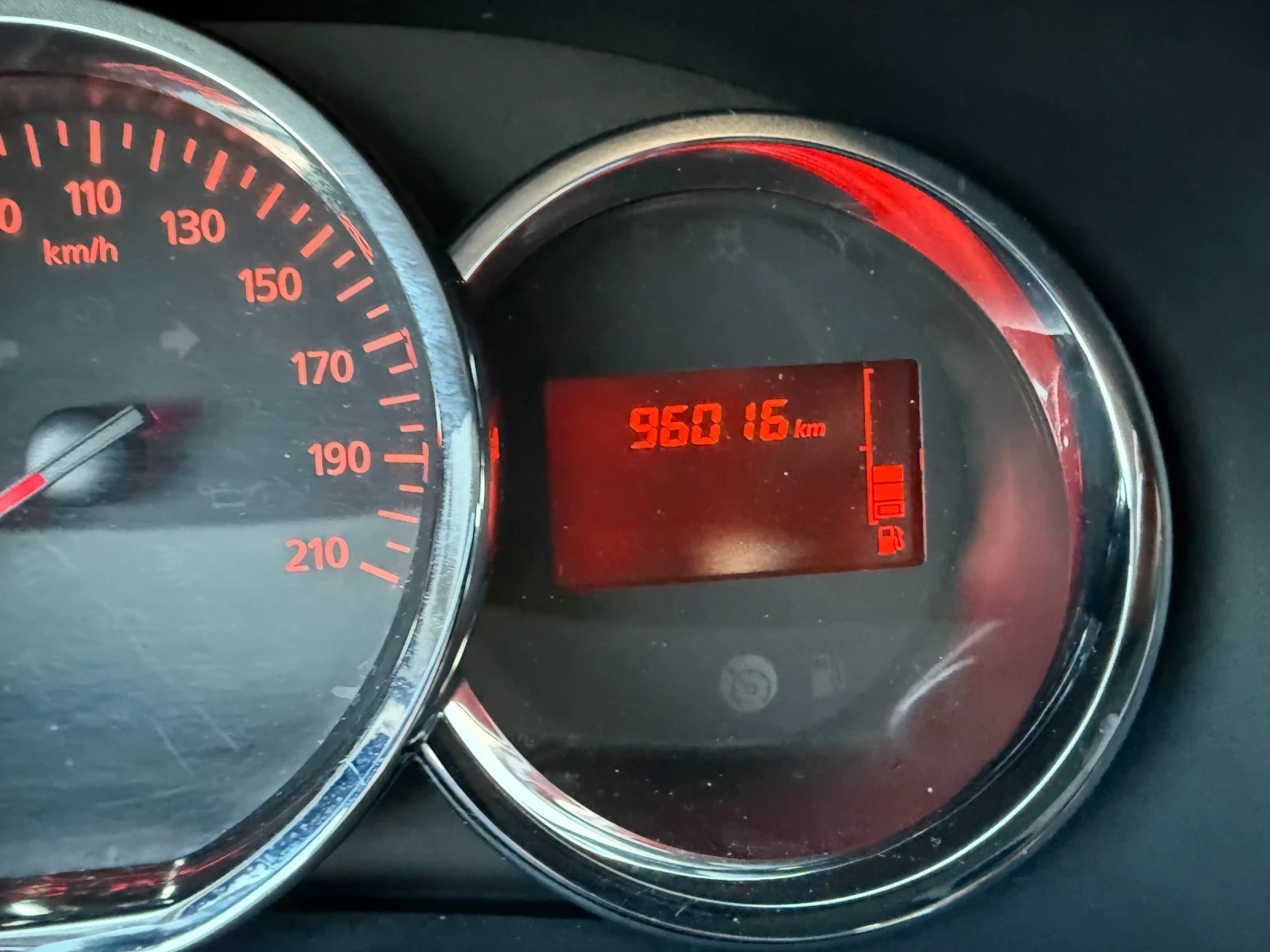 Dacia Sandero 0.9 90 к.с. STEPWAY, снимка 15 - Автомобили и джипове - 55940106