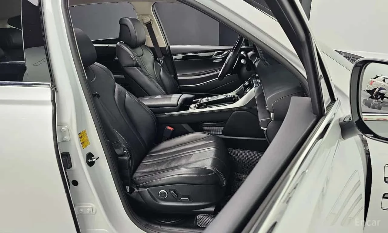 Genesis GV80 * 3.5T AWD * Обдухване * Keyless * 4 Подгрева * , снимка 10 - Автомобили и джипове - 56217505