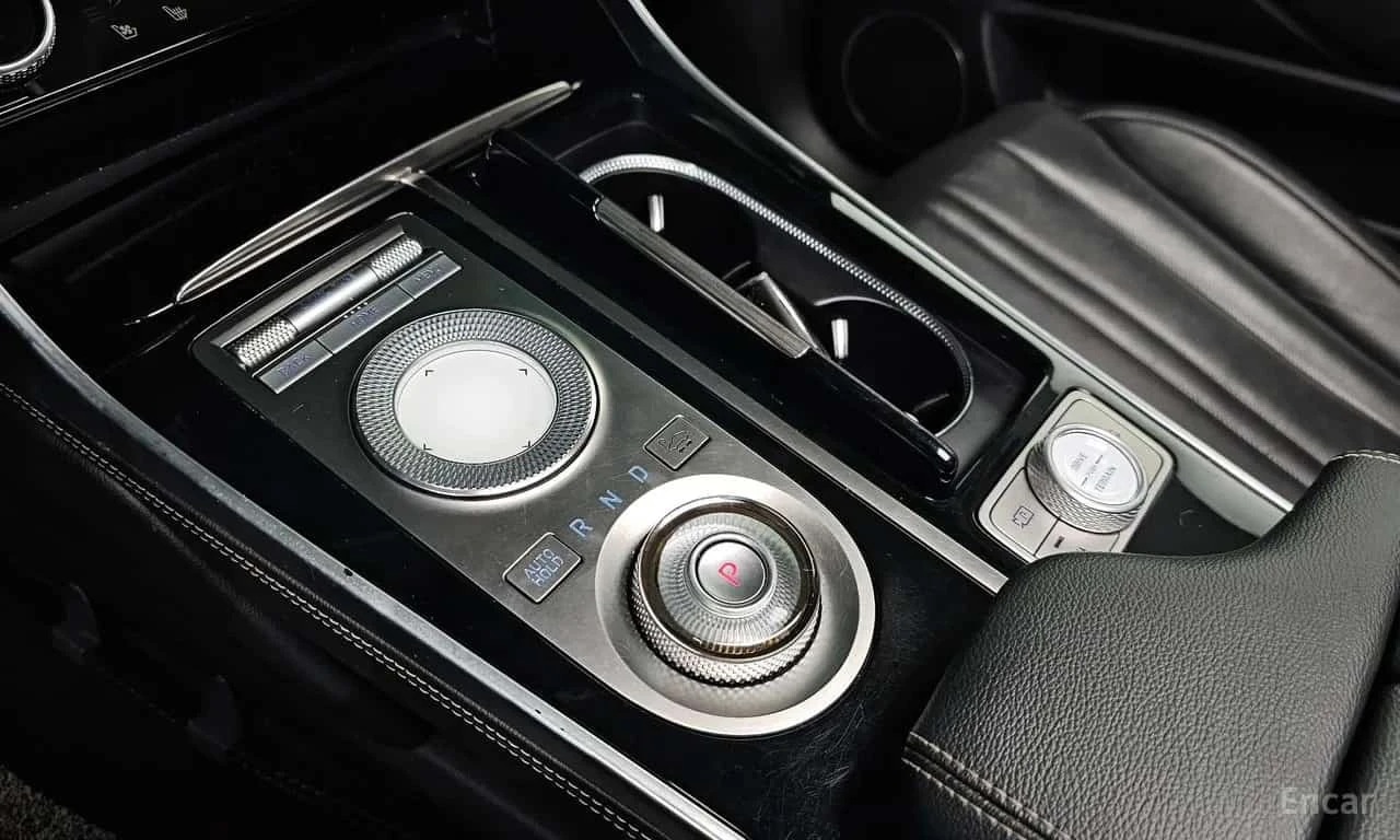 Genesis GV80 * 3.5T AWD * Обдухване * Keyless * 4 Подгрева * , снимка 9 - Автомобили и джипове - 56217505