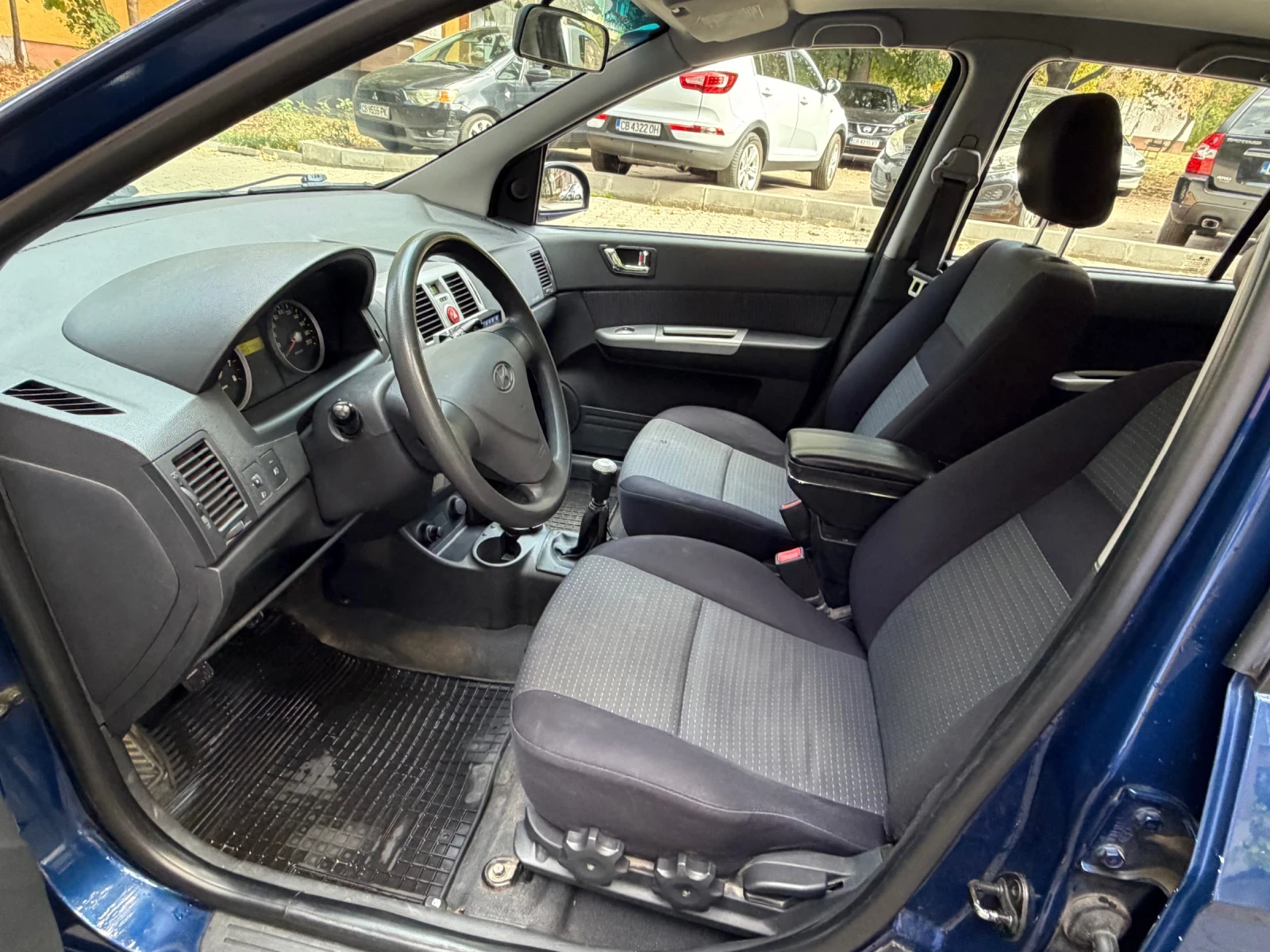 Hyundai Getz 1.4 CROSS, снимка 9 - Автомобили и джипове - 56293181