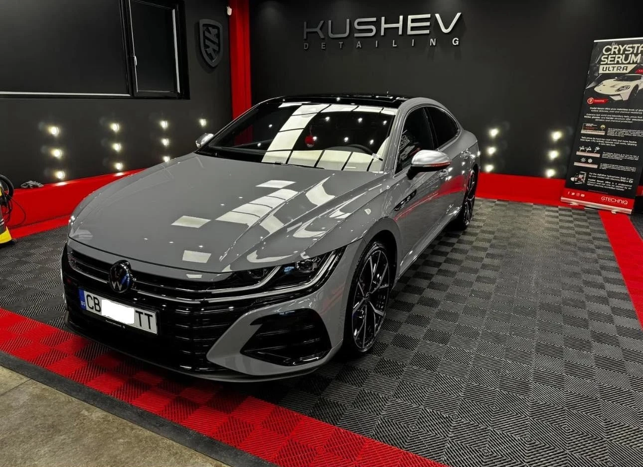 VW Arteon R, снимка 2 - Автомобили и джипове - 56649736