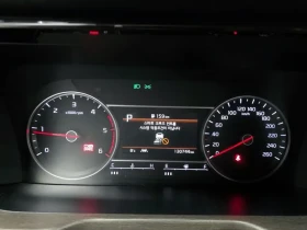 Kia Sorento 2.2 CRDI 4WD - САМО 30% АВАНС, снимка 15