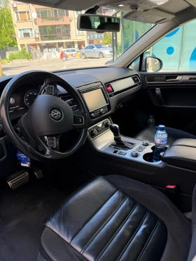 Обява за продажба на VW Touareg R-Line Interior ~45 500 лв. - изображение 10