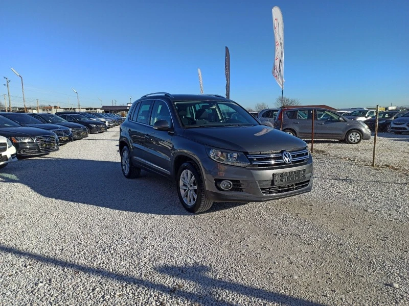 VW Tiguan 2, 0 TDI АВТОМАТ 4 X4, снимка 1 - Автомобили и джипове - 43629544