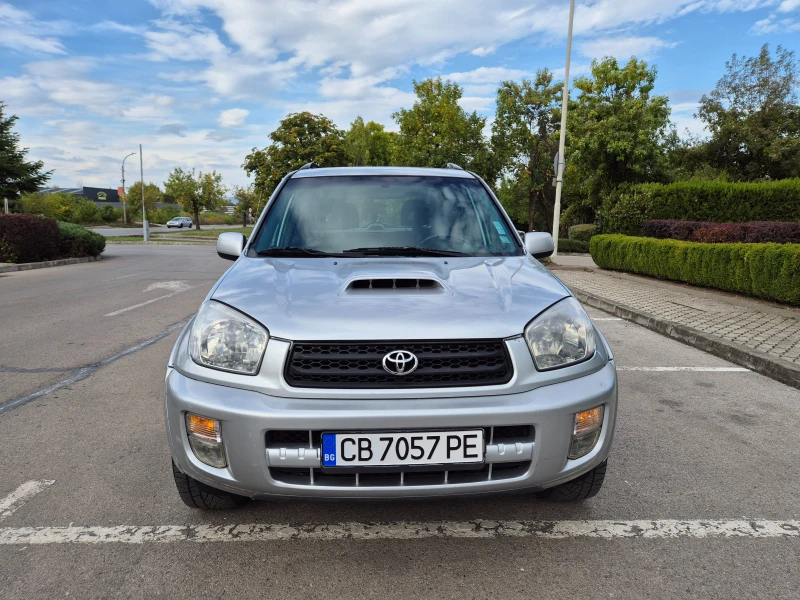 Toyota Rav4 2.0, снимка 8 - Автомобили и джипове - 47444187