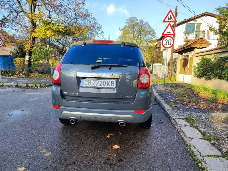 Chevrolet Captiva 2.0 VCDI 4x4 AUTOMAT, снимка 3 - Автомобили и джипове - 52543015