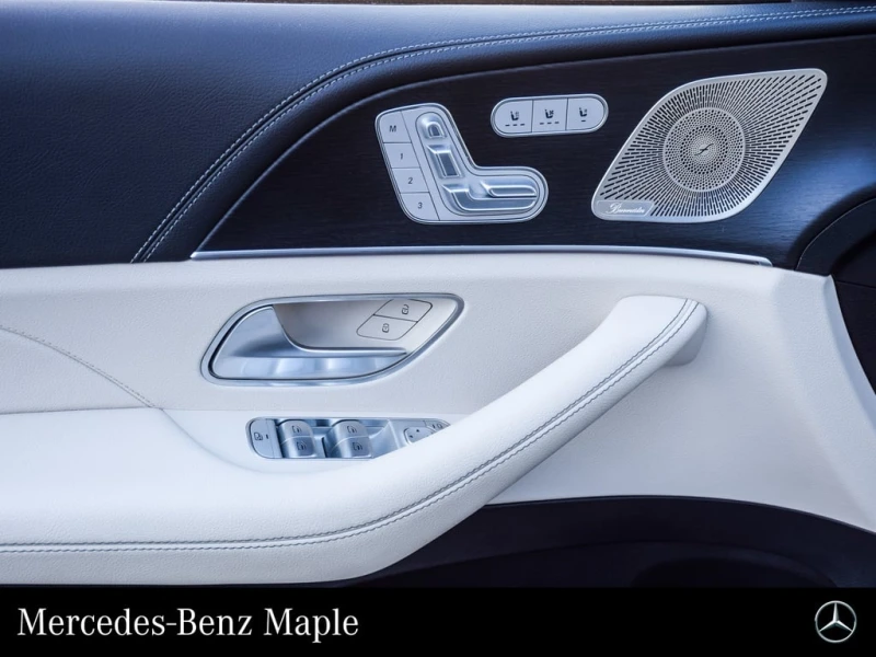 Mercedes-Benz GLS * 4MATIC/AMG/NIGHT * CARFAX * ЦЕНА ДО БГ, снимка 10 - Автомобили и джипове - 52959736