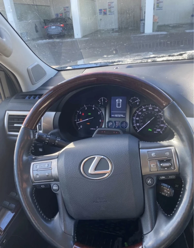 Lexus GX 460 * * CARFAX * * АВТО КРЕДИТ * * , снимка 7 - Автомобили и джипове - 53178791