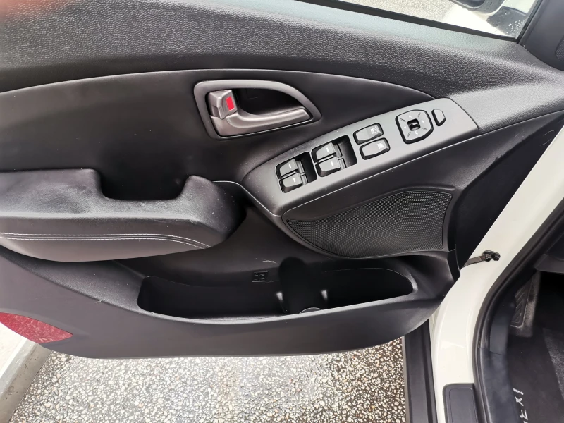Hyundai IX35 1, 7cdti фейс, снимка 13 - Автомобили и джипове - 53509753