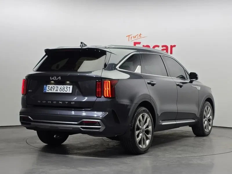 Kia Sorento 2.2 CRDI 4WD - САМО 30% АВАНС, снимка 4 - Автомобили и джипове - 55899867