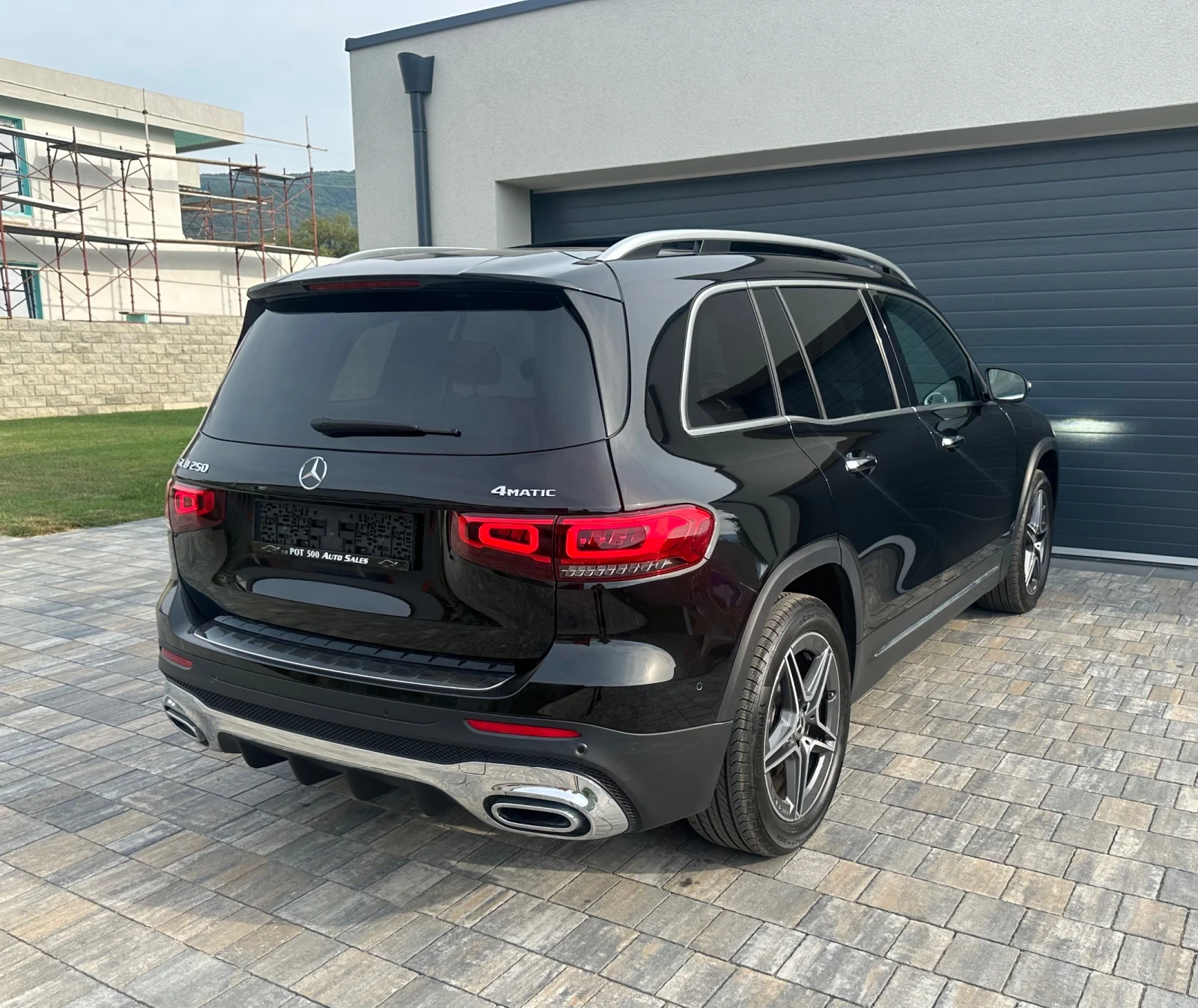 Mercedes-Benz GLB 11000kм - изображение 8