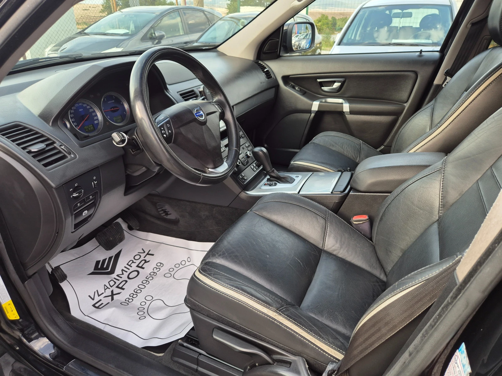 Volvo Xc90 2.4 D5 185 A 4x4 - изображение 6