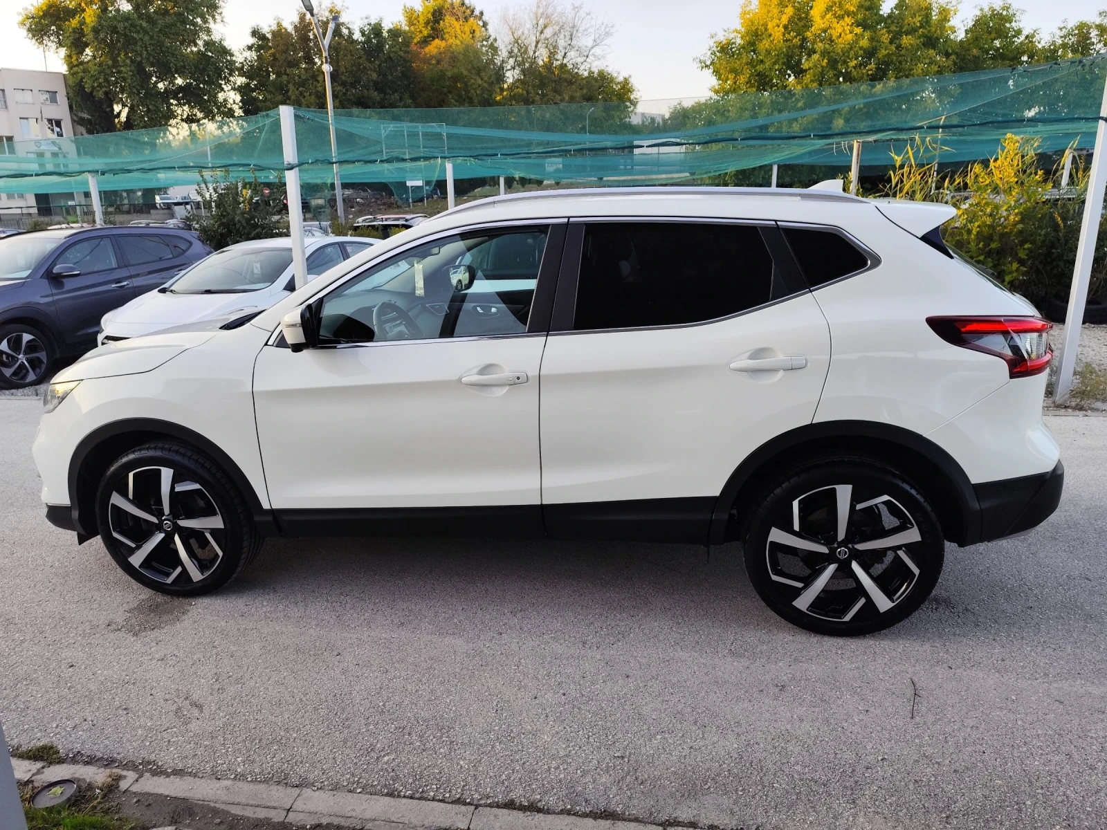 Nissan Qashqai 1.3T   | Mobile.bg   13