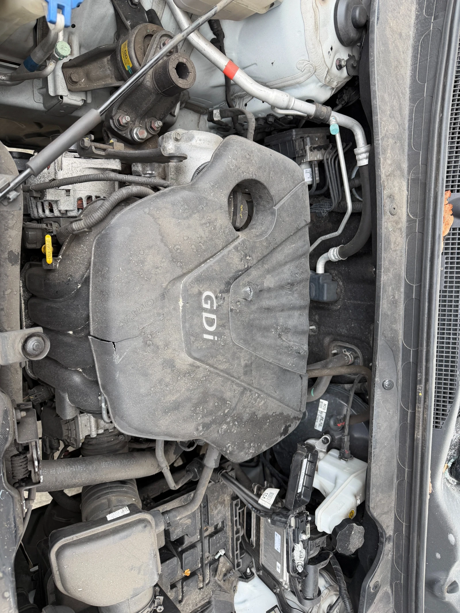 Kia Sportage 1.6 GDI/ G4FD, снимка 2 - Автомобили и джипове - 53975098