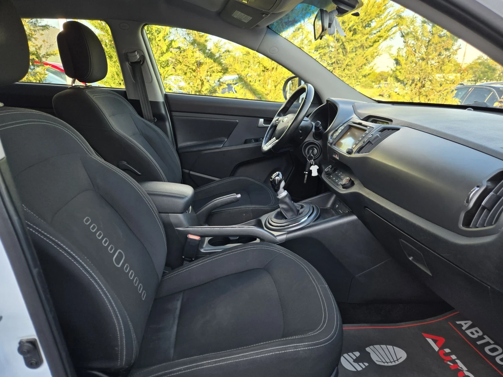 Kia Sportage 1.7CRDI-116��= 6��= NAVI= ������= ��������� | Mobile.bg � ����������� 15