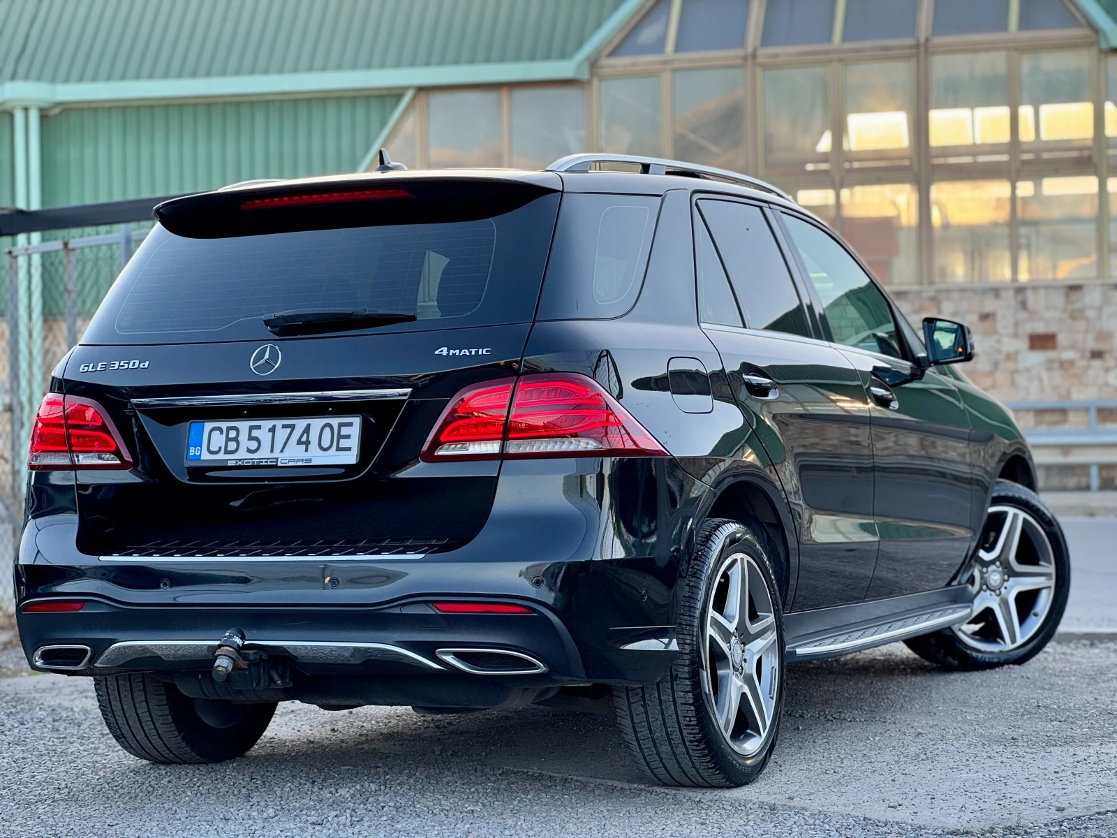 Mercedes-Benz GLE 350 d 4 Matic ! AMG Line !, снимка 6 - Автомобили и джипове - 54834210