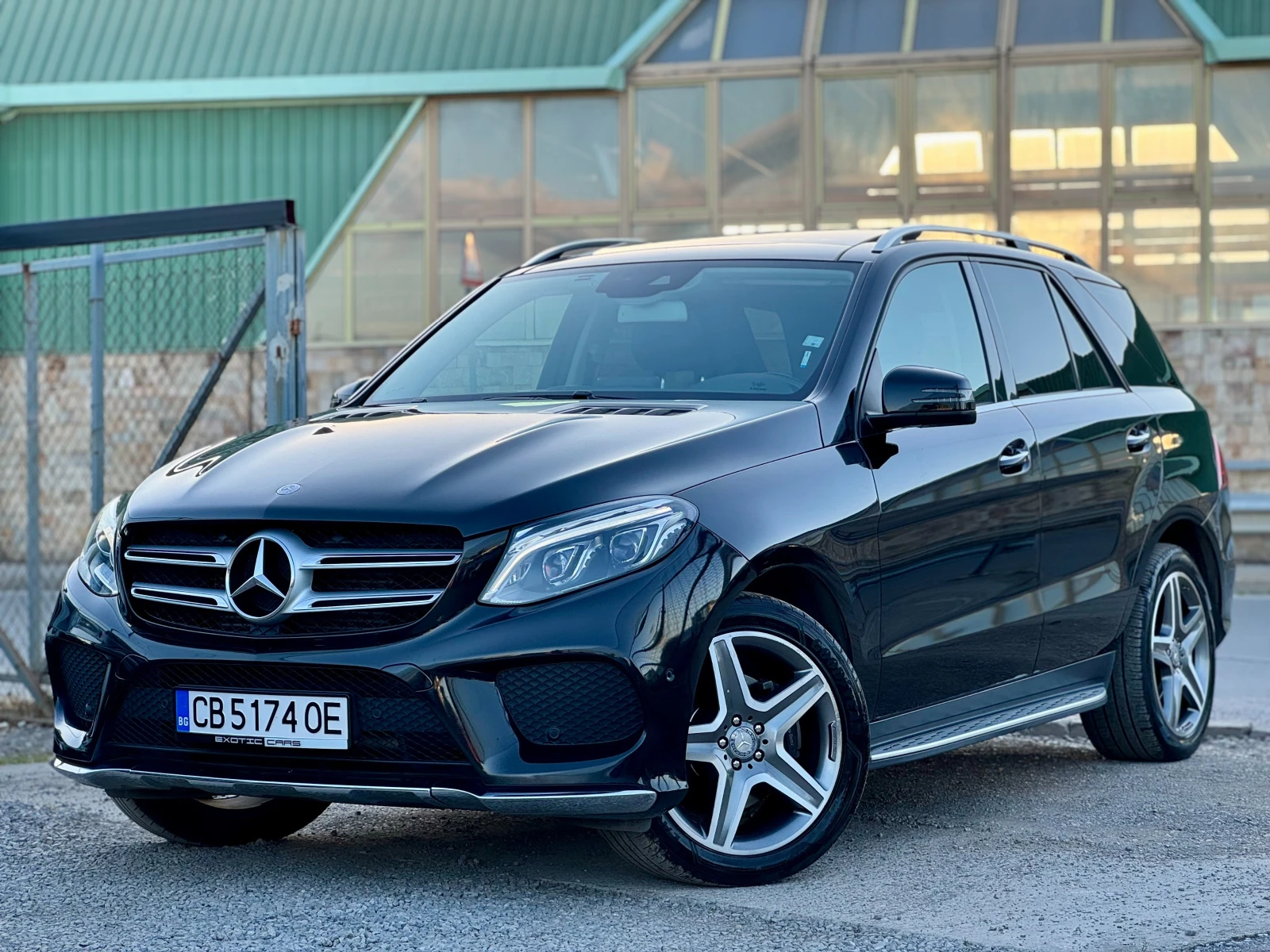 Mercedes-Benz GLE 350 d 4 Matic ! AMG Line !, снимка 3 - Автомобили и джипове - 54834210