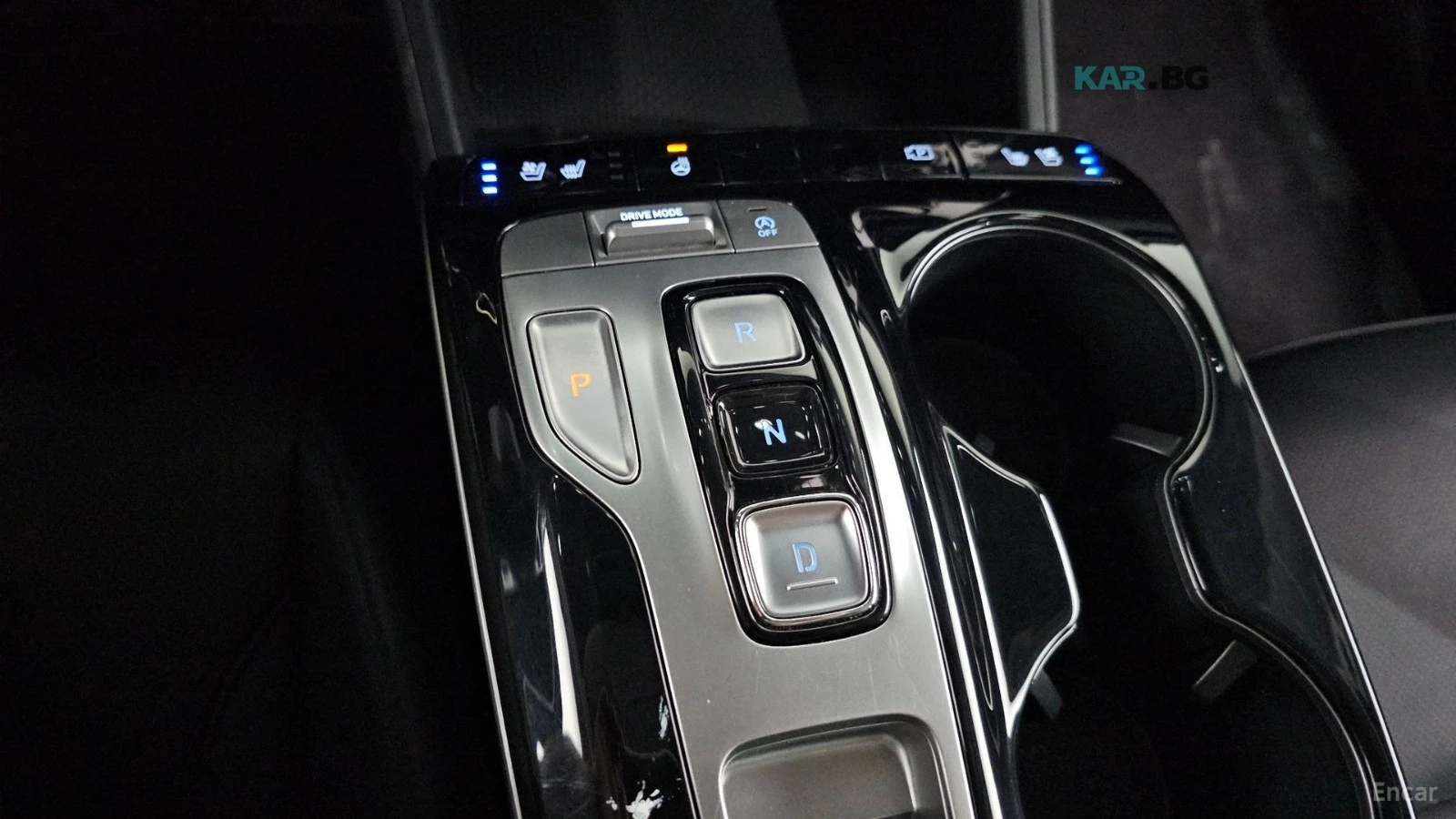 Hyundai Tucson DIESEL* 2.0* MODERN* КОЖА* ПОДГРЕВ* ОБДУХВ* , снимка 9 - Автомобили и джипове - 55077468