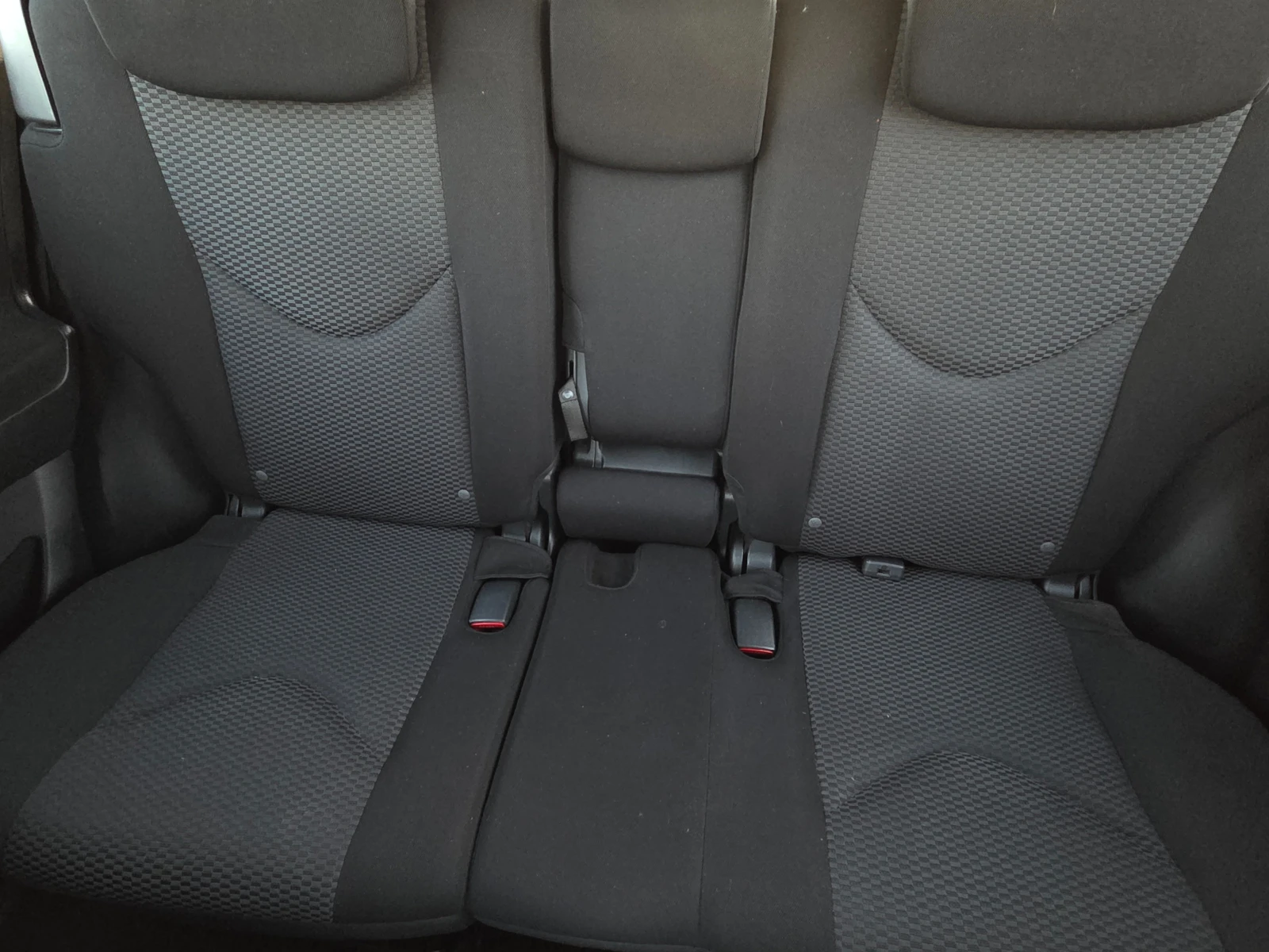 Toyota Rav4 2.2 D-4D/136 �.�/167 200 �� | Mobile.bg � ����������� 11
