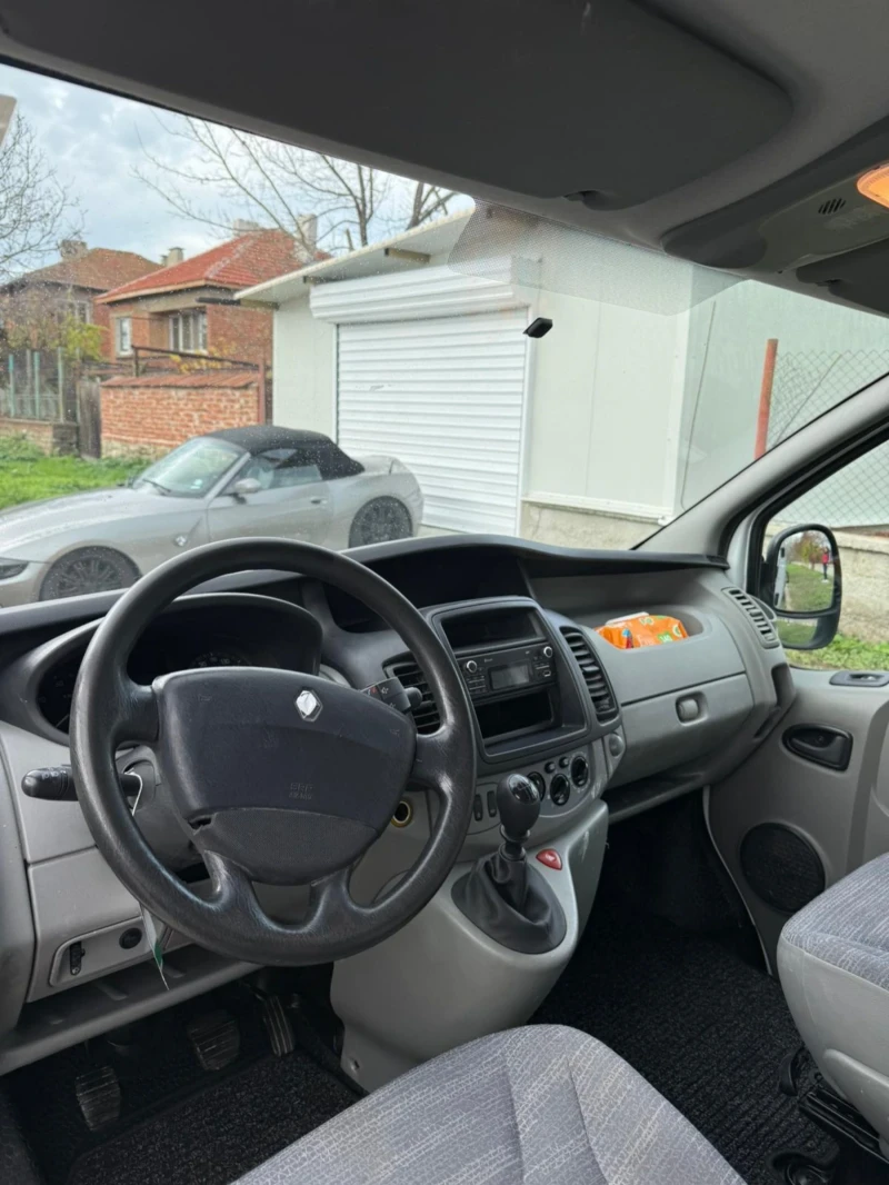 Renault Trafic, снимка 9 - Бусове и автобуси - 52820041