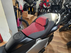 Yamaha T-max 560 Black Max 2026, снимка 9