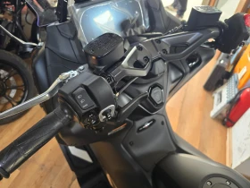 Yamaha T-max 560 Black Max 2026, снимка 8