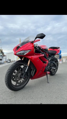     Triumph Daytona 675RR