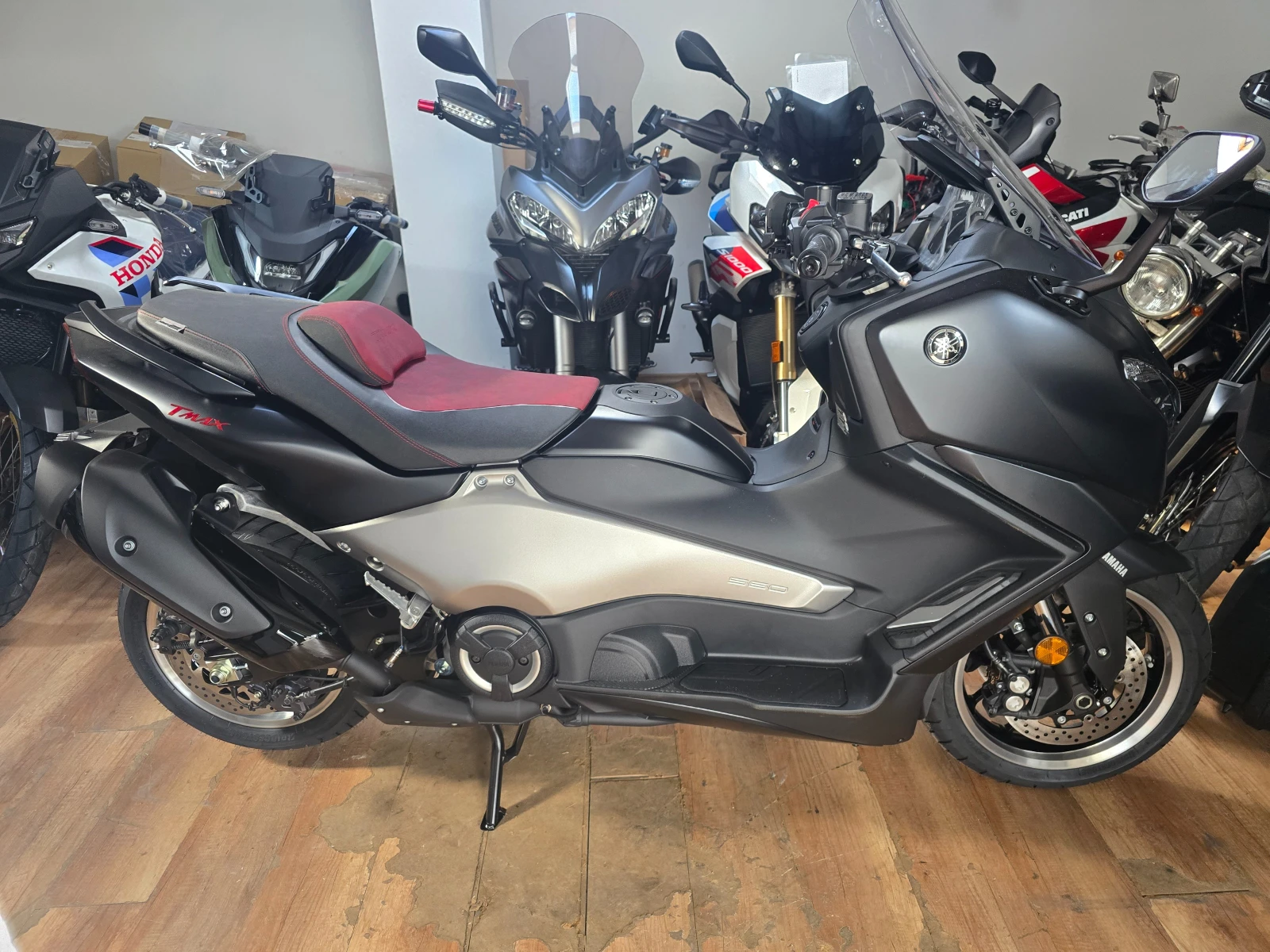 Yamaha T-max 560 Black Max 2026 | Mobile.bg � ����������� 3