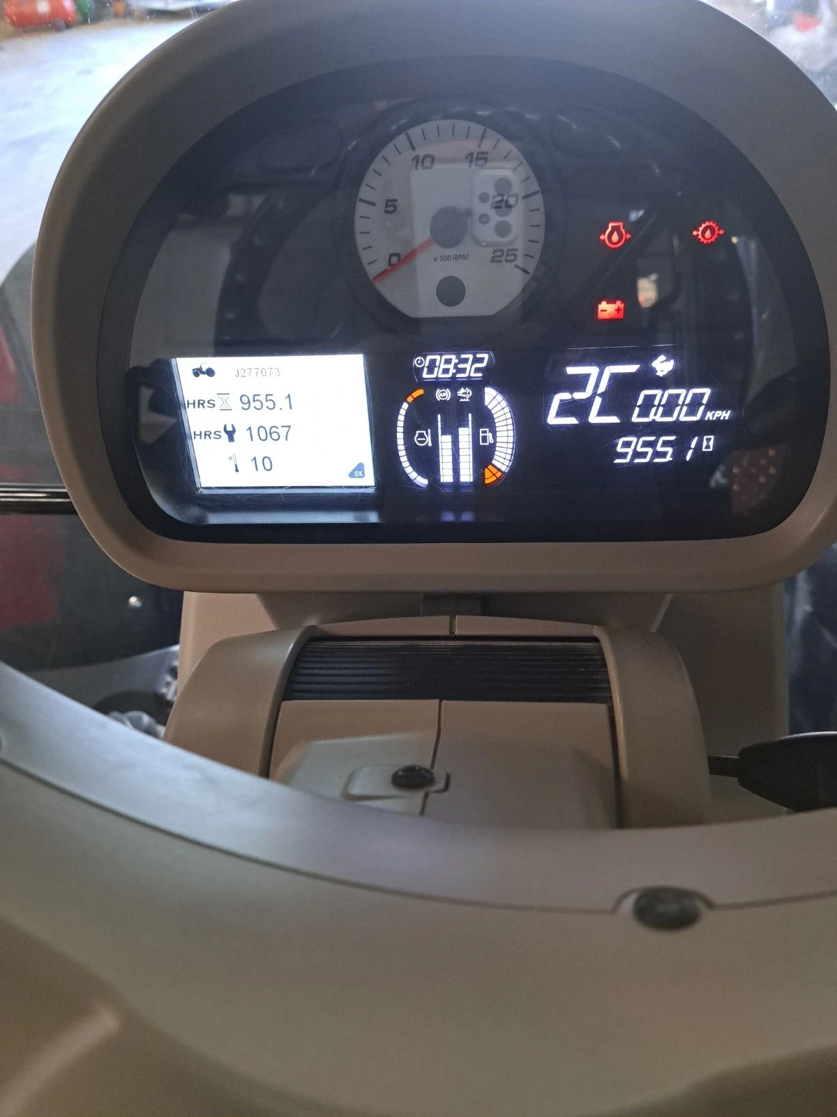 Трактор Massey  - изображение 9