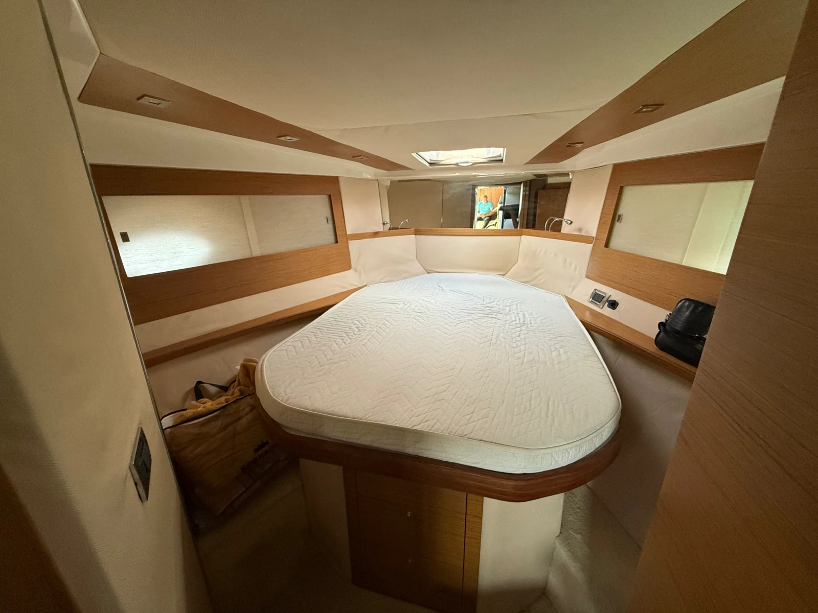 Моторна яхта Atlantis Azimut Atlantis 35 - изображение 10