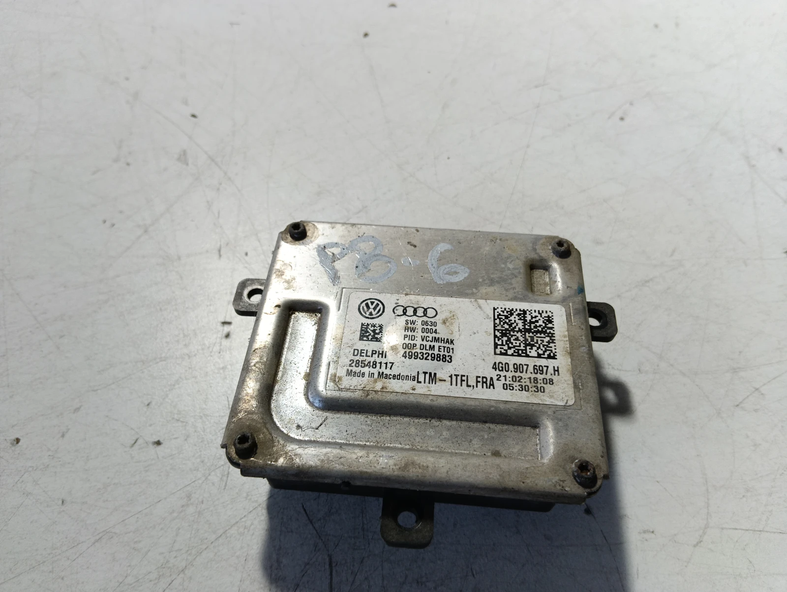 модул за фар VW Passat