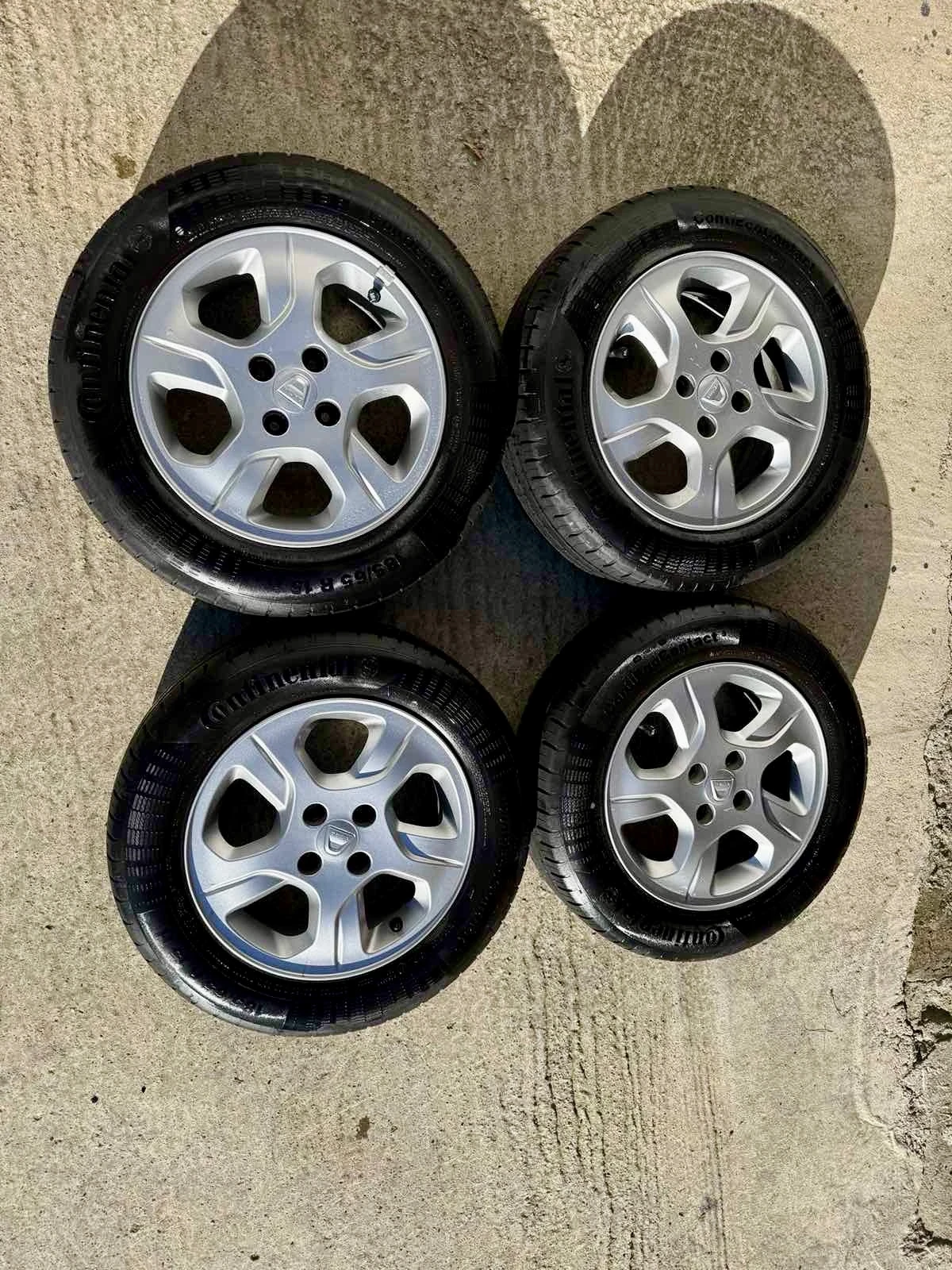 ���� � ������ 185/65R15 �� Dacia Logan | Mobile.bg � ����������� 1