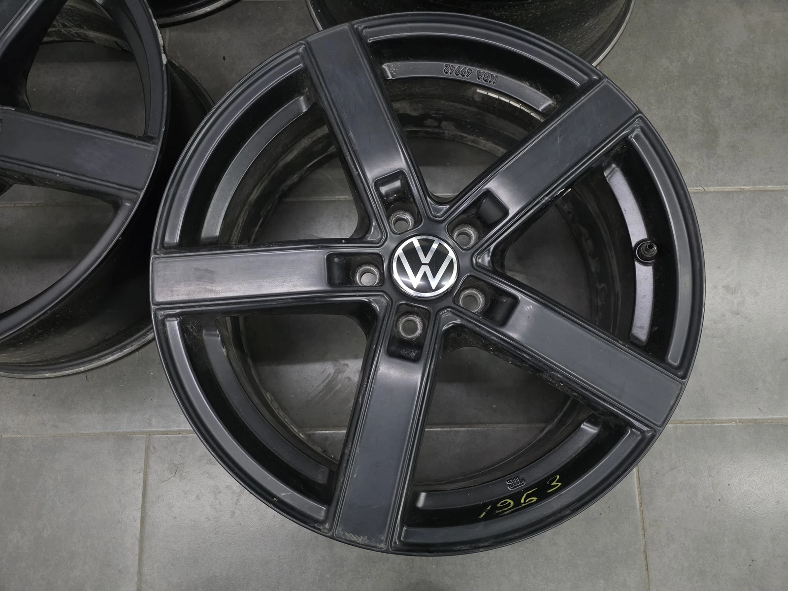Джанти за VW, снимка 3 - Гуми и джанти - 56718877