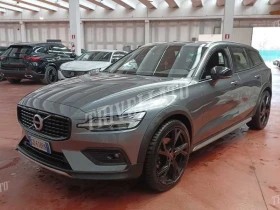 Volvo V60 Cross Country  2.0 B4 Mild Hybrid AWD Business pro line - 19900 € / 38921.02 лв. - 67066639 2