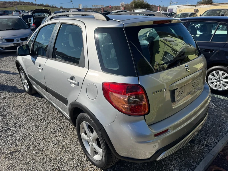 Suzuki SX4 1.6i GAZ 4x4, снимка 5 - Автомобили и джипове - 47885405