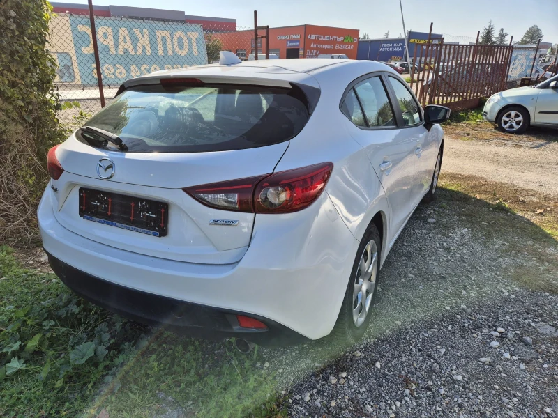 Mazda 3 SkyActiv, снимка 2 - Автомобили и джипове - 49215638