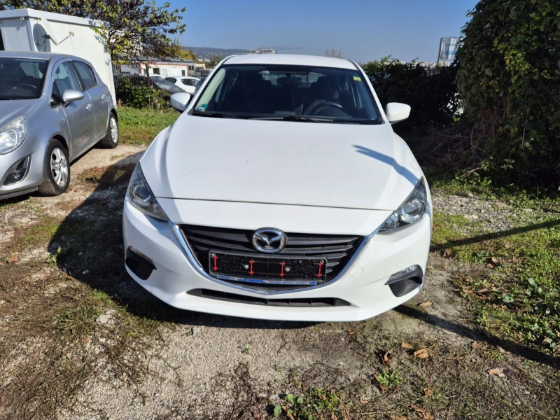 Mazda 3 SkyActiv, снимка 1 - Автомобили и джипове - 49215638