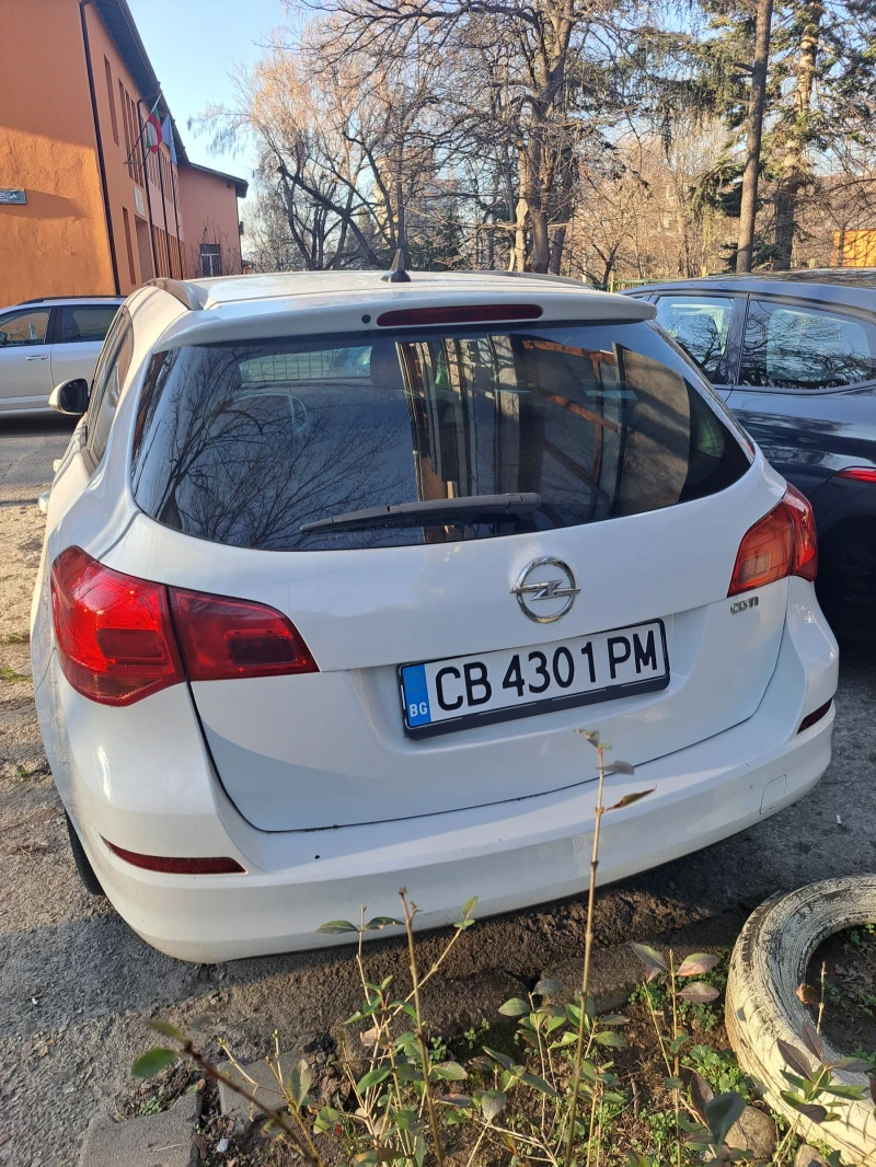 Opel Astra, снимка 3 - Автомобили и джипове - 49424265