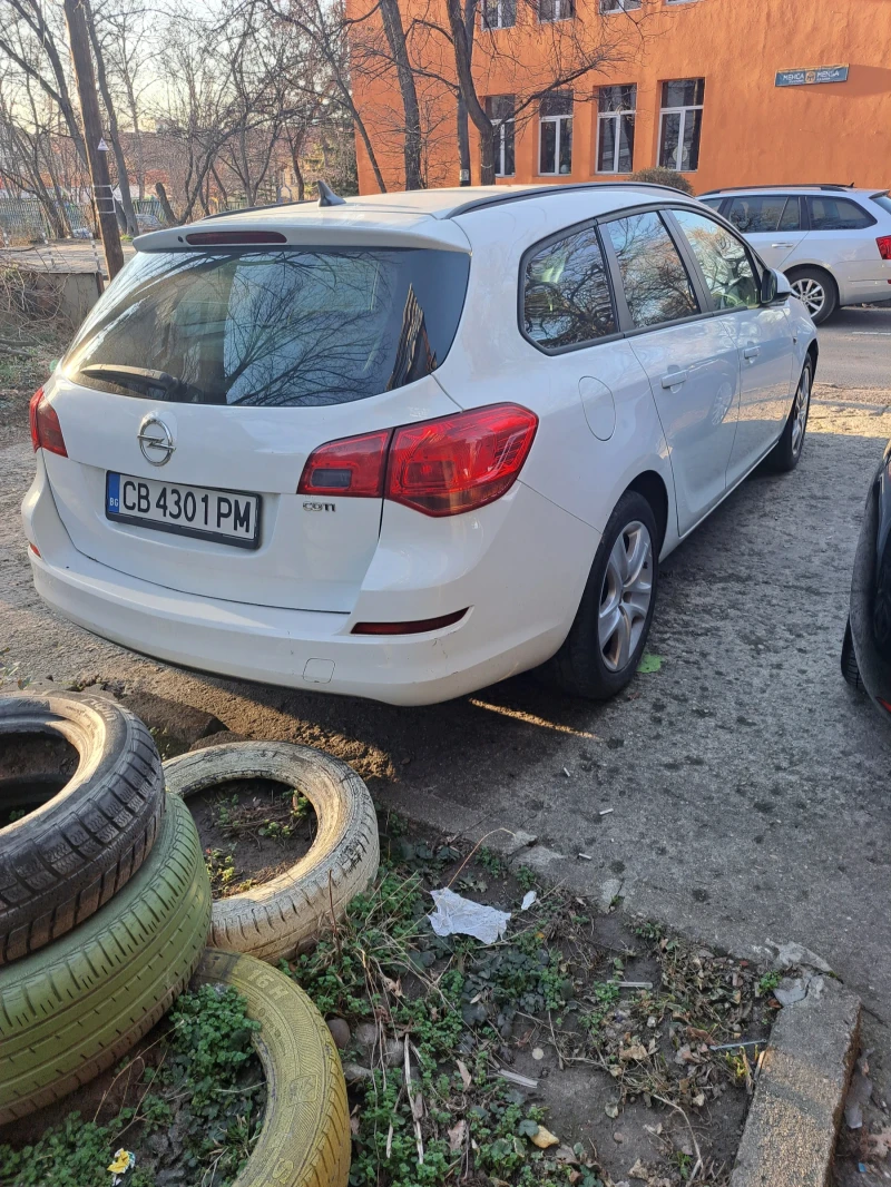 Opel Astra, снимка 2 - Автомобили и джипове - 49424265