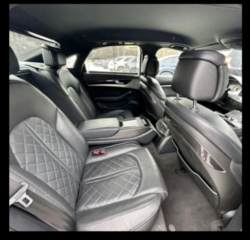 Audi S8 Възможен бартер!, снимка 8 - Автомобили и джипове - 52869019