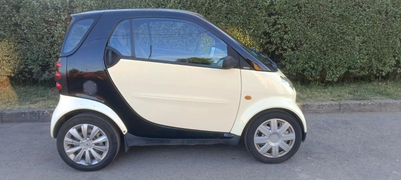 Smart Fortwo 450, снимка 3 - Автомобили и джипове - 52500569