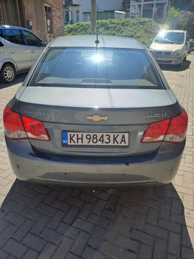 Chevrolet Cruze, снимка 2 - Автомобили и джипове - 52929817