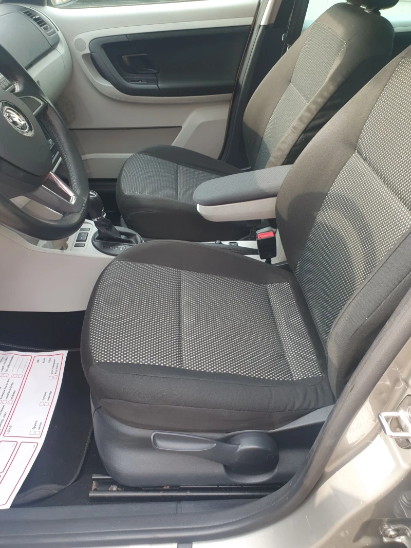 Skoda Roomster Scuot AUT NNAVI PANORAMA KAMERA, снимка 9 - Автомобили и джипове - 52662720