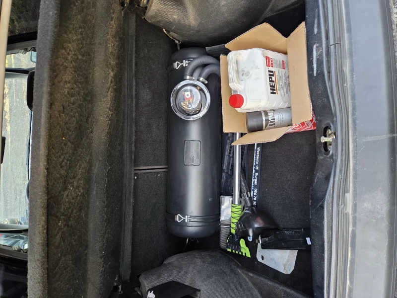 VW Golf, снимка 12 - Автомобили и джипове - 53102741