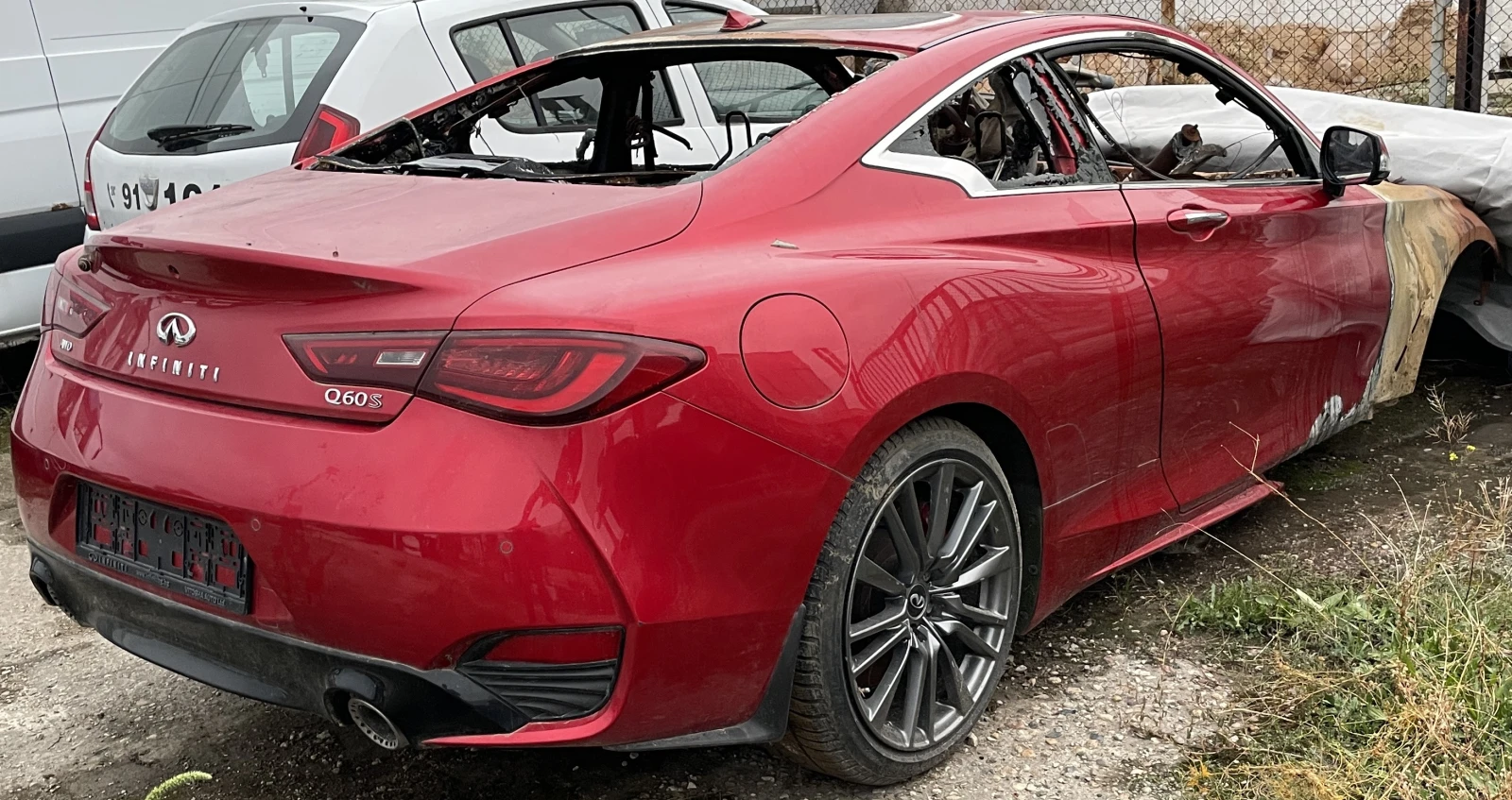 Infiniti Q Q60S , снимка 1