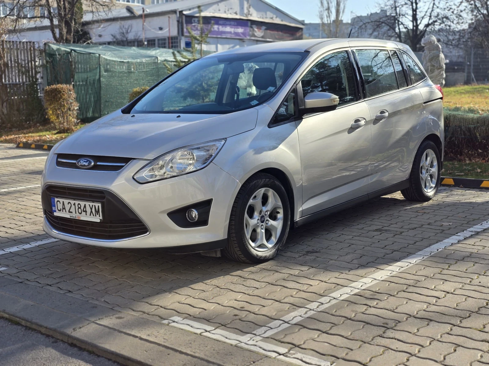 Ford C-max 1.0 Eco Boost - изображение 2